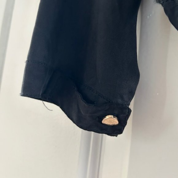 Women's Nacre Sweater, Montreal, Large - Picture 6 of 6